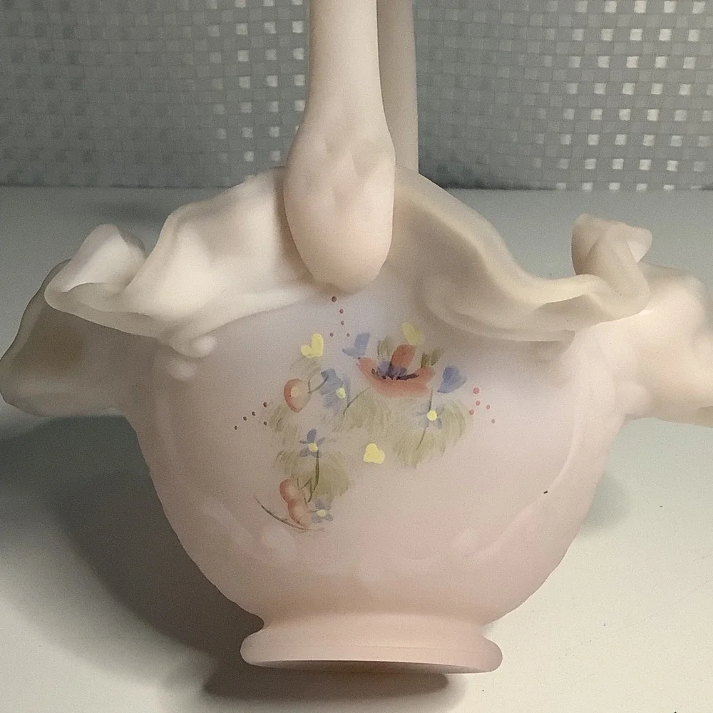 Fenton Pink Satin Glass Basket Ruffle Hearts & Flowers Hand Painted w/ Signature